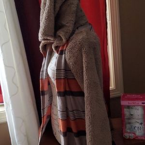 ODDY SIZE SMALL color blocking  cardigan